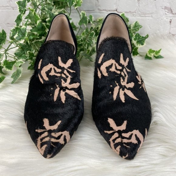 Chic Black and Tan Patterned Heels - Picture 5 of 12